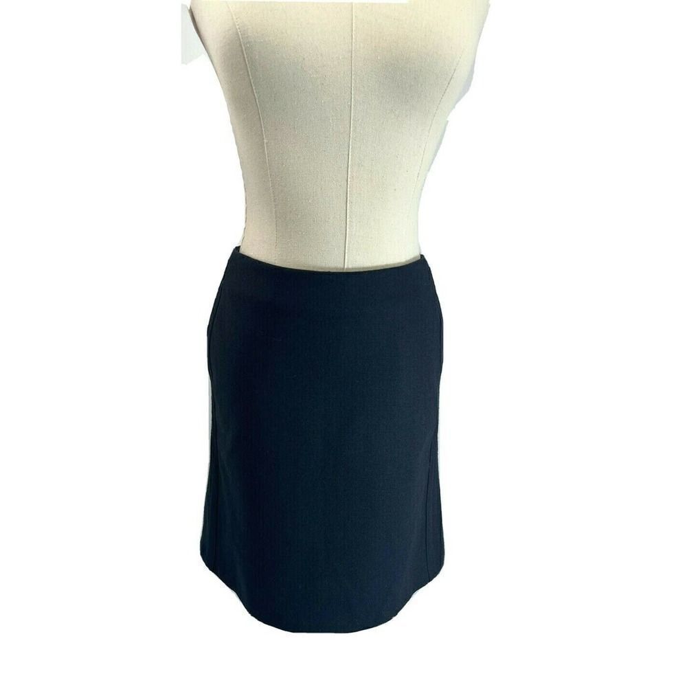 Diane Von Furstenberg‎ Navy Blue Skirt Size 10 US Metador Mini PocketsWool Blend